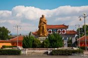 Travel photography:Army memorial in Dali, China