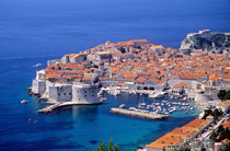 Kroatien: Mit Bildern aus Dubrovnik, Plitvice Ntl. Park, Rab, Primosten, Sibenik, Split, Trogir, Zadar and Zagreb.