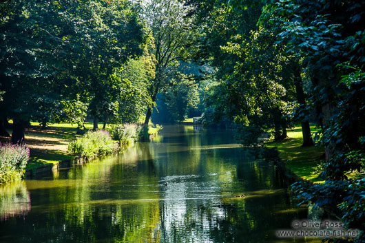 Bruges park along the river