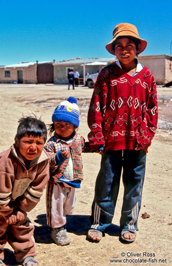 Kids in the Uyuni desert