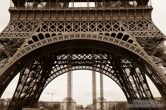 Sepia toned image of the Paris Eiffel Tower