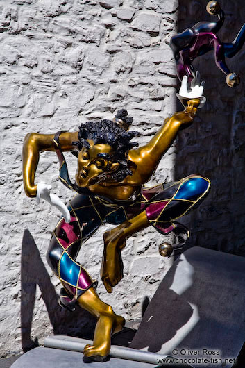 Sculpture of a jester in Quebec