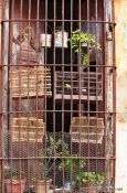 Travel photography:Doubly caged birds in Trinidad, Cuba
