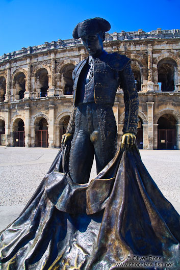 Torero sculpture in front of the coliseum in Nimes