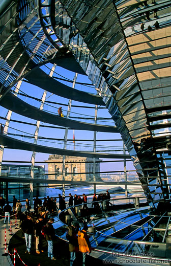 Visitors inside the Reichstag cupola