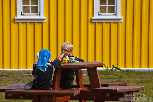 Kids enjoying and ice cream cone at the Siglufjörður camp site