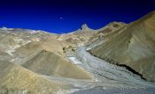 Travel photography:Mountain desert between Leh and Drass, India