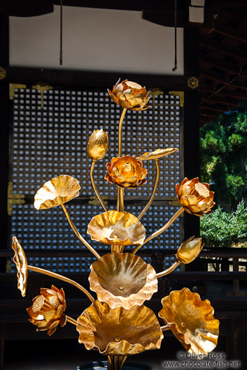 Golden flowers at Kyoto´s Ninnaji temple