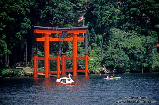 Red torii on Hakone Lake