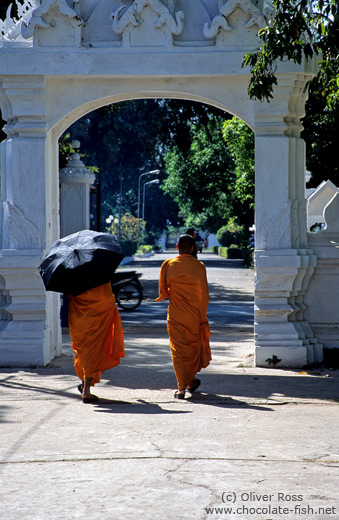 Buddhist monks in Vientiane