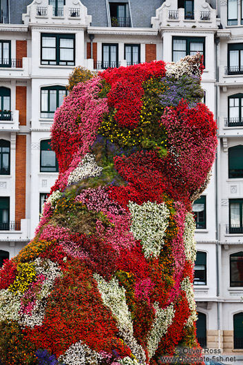 The Jeff Koons Dog sculpture outside the Bilbao Guggenheim Museum