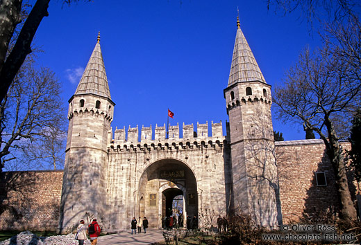 Main entrance gate to the Topkapi palace